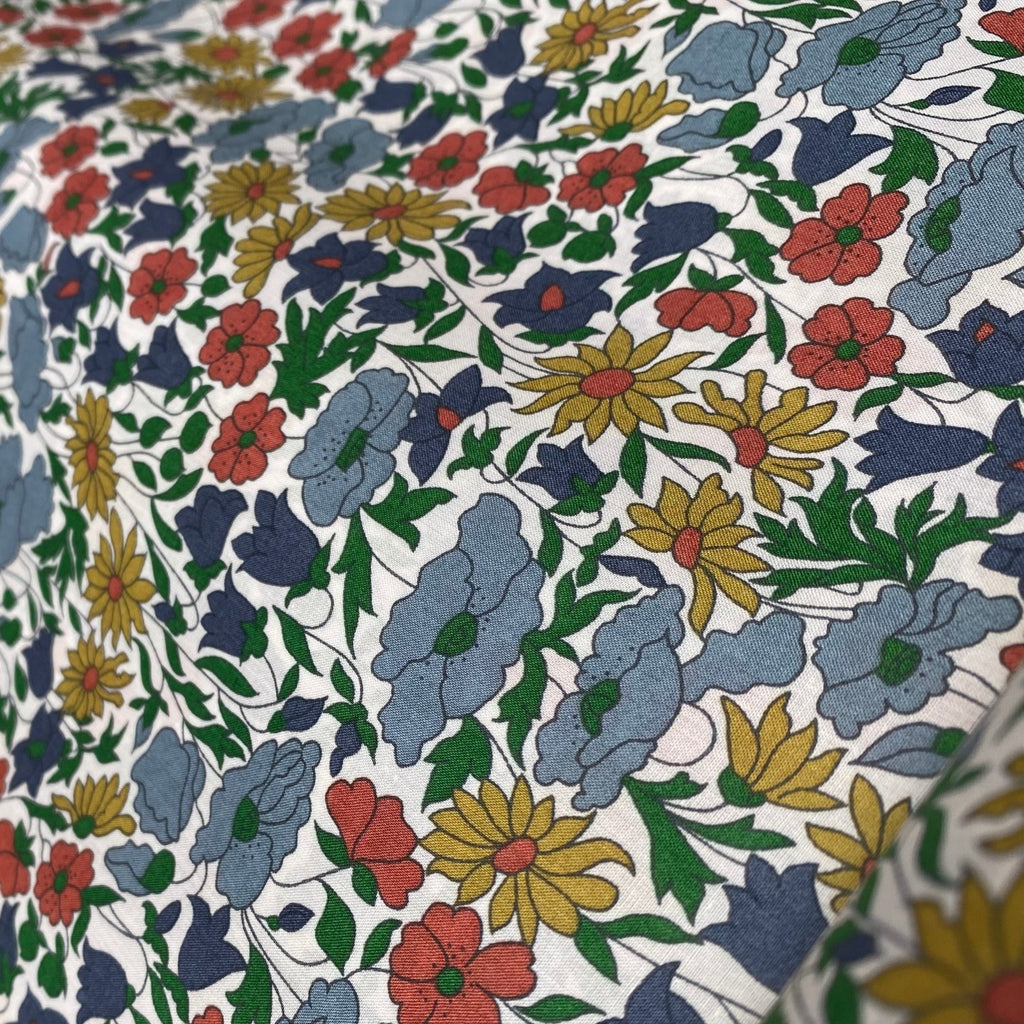 Poppy and Daisy, gul/blå/rød (Liberty Fabrics Tana Lawn®)